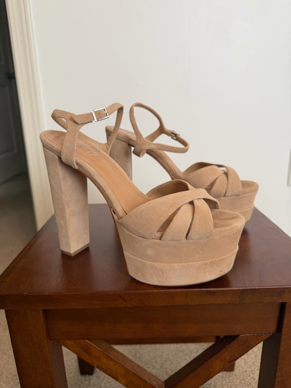 SCHUTZ Keefa Suede Platform Sandals in Tan